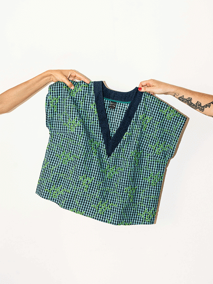 Top scollo v vichy