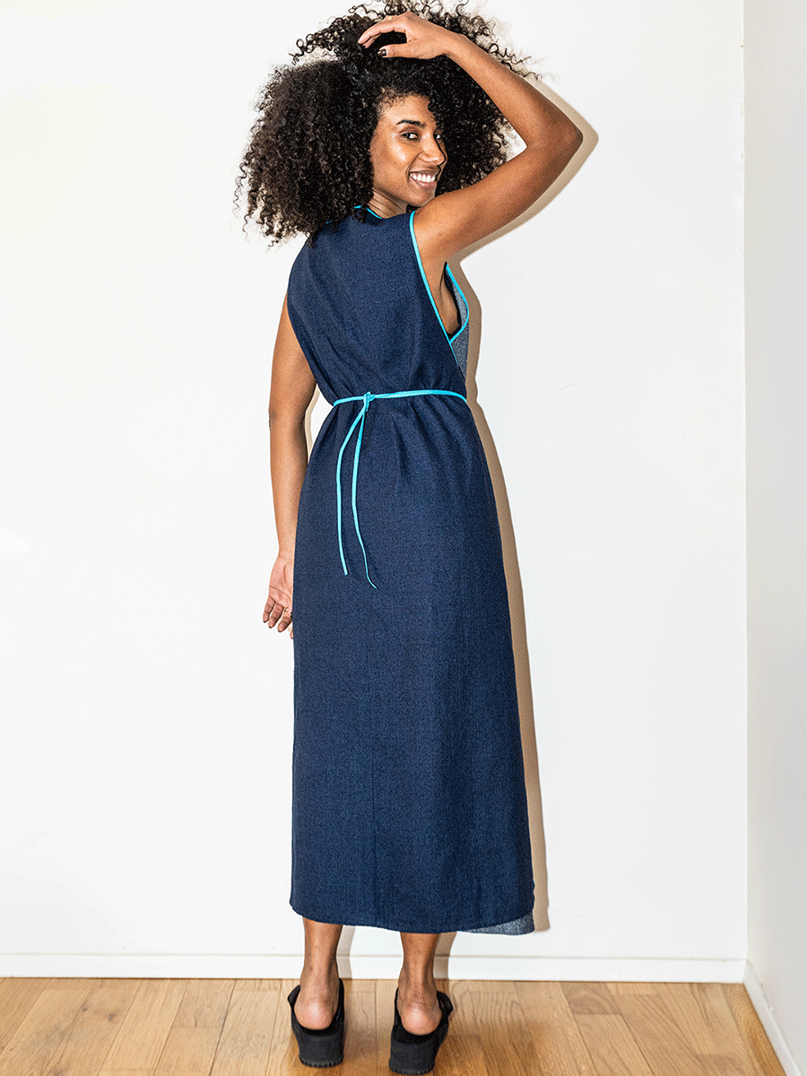 Abito wrap blu acciaio